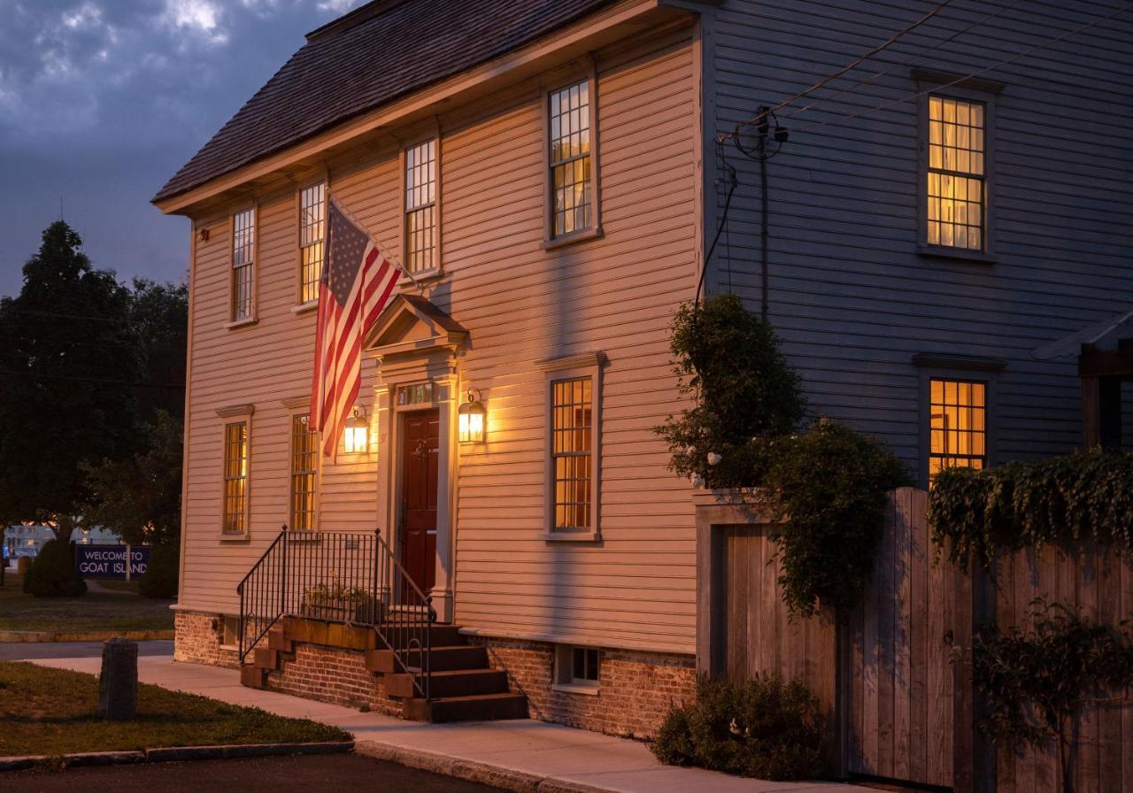 Captain Simeon Potter House Newport Exterior photo